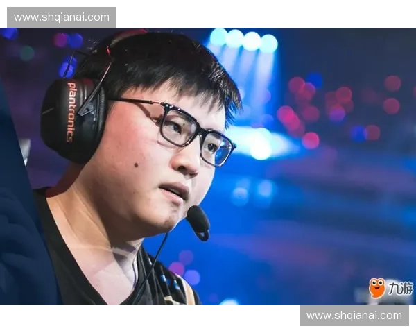 《深入分析LOL比赛中的战术演变与选手表现趋势》 《深入分析LOL比赛中的战术演变与选手表现趋势》